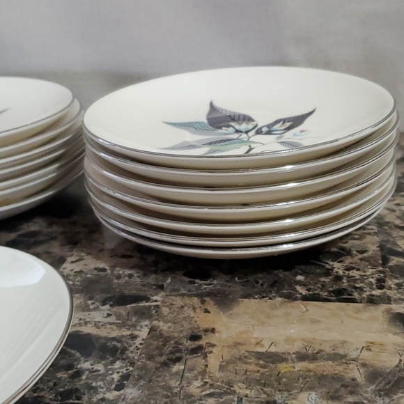 Lot 15 1950's Lotus Hai Rhythm by Homer Plates - Picture 3 of 12